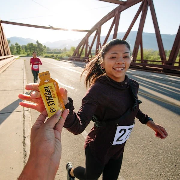 Honey Stinger Energy Gel sin cafeína 1 sobre – Miel